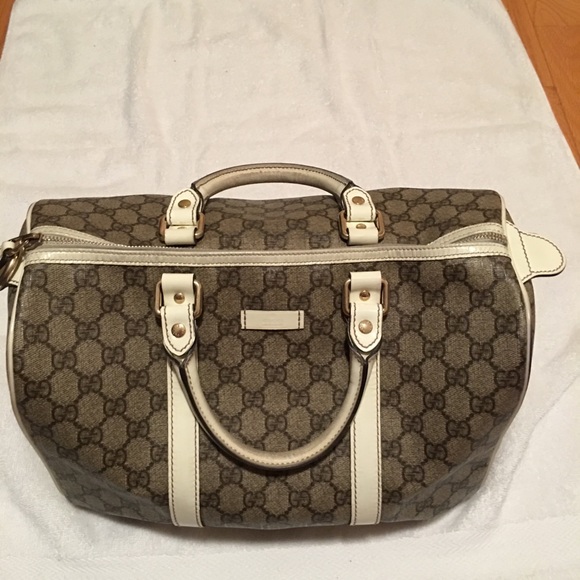 Gucci Handbags - Gucci bag Gucci Handbags - Gucci bag
